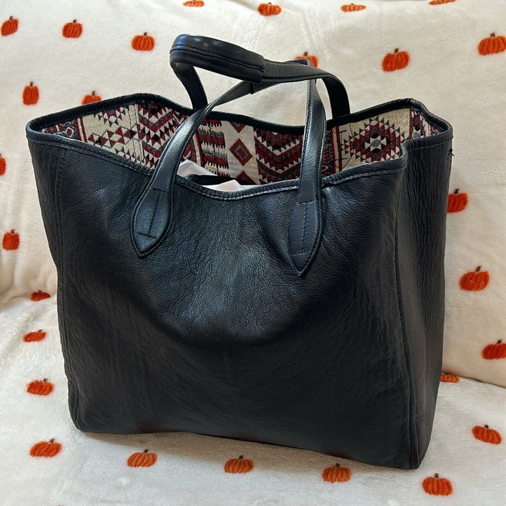 Hobo Tote Shoulder Bag Black Leather Aztec Tribal Fabric Lined Reversible